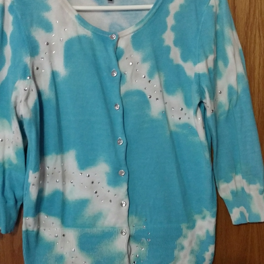 Cardigan sweater